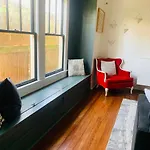 Entire Home Downtown - 2 Bedroom 2 Bath