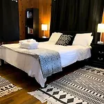 Cajun Stays - Studio Garfield - Pet Friendly