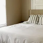 Third St Home - 6 Bedroom 3 Bathroom