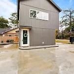 Welcoming Town Home Brand New Construction