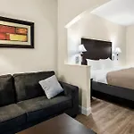 Quality Inn & Suites Lafayette