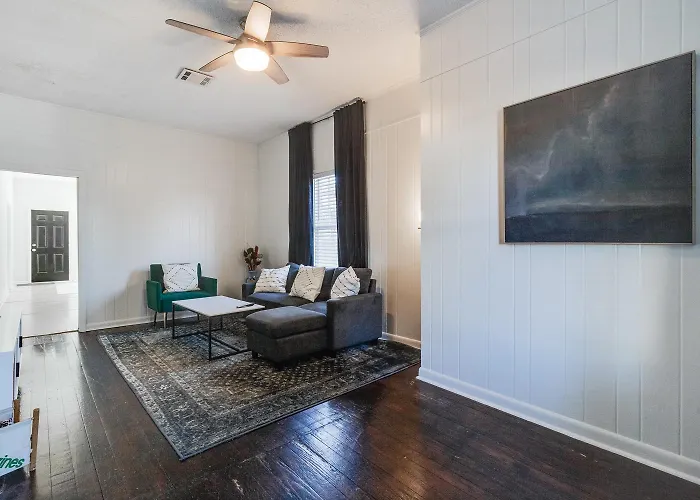 Jefferson Rental Room 1