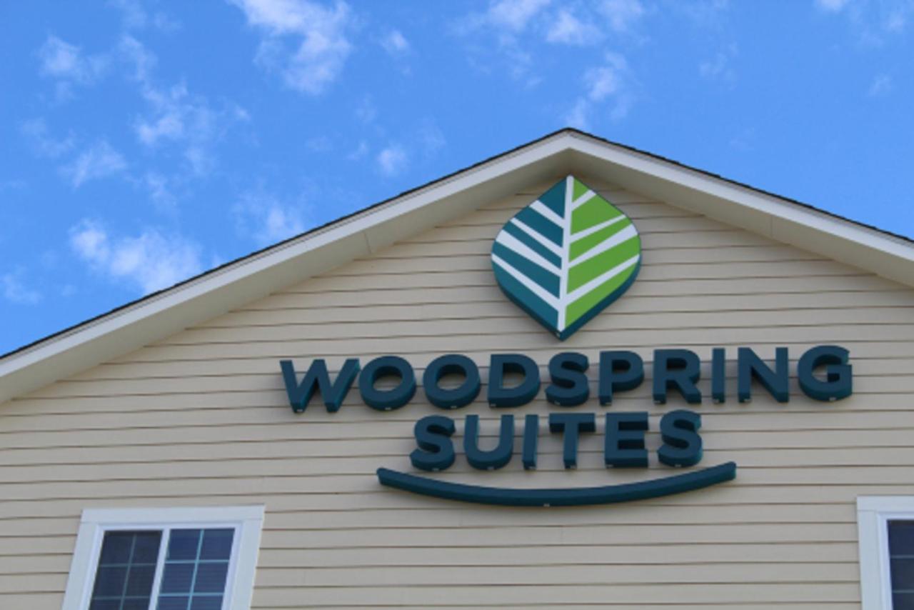Woodspring Hotel 2*