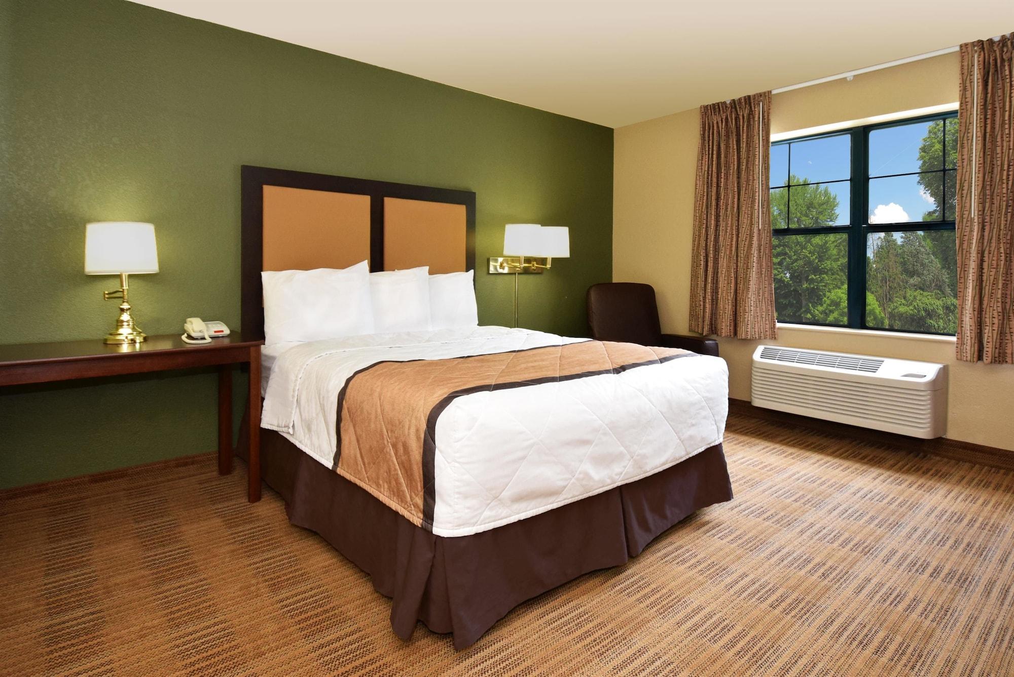 Sonesta Simply Airport Hotel Lafayette