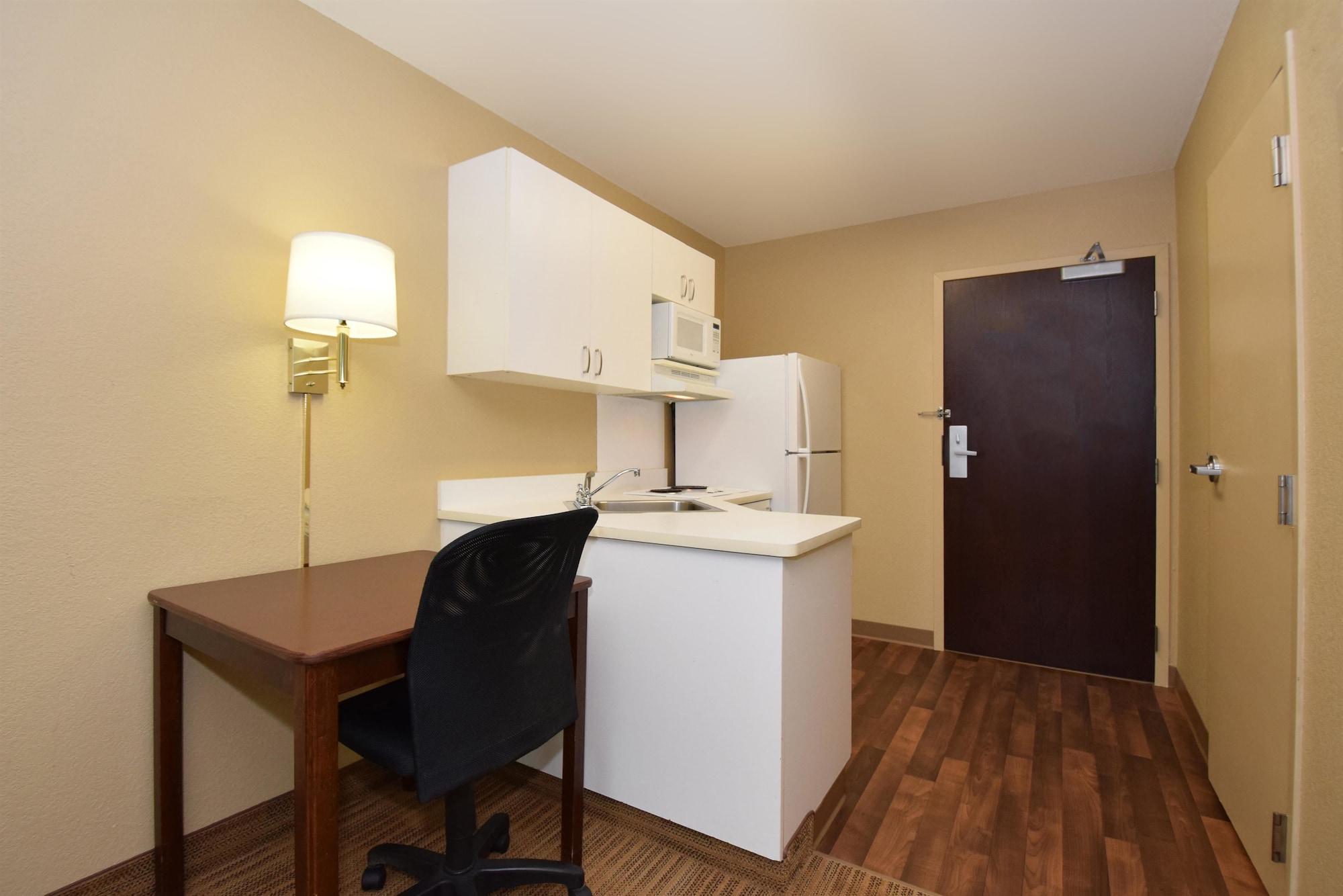 Sonesta Simply Airport Hotel