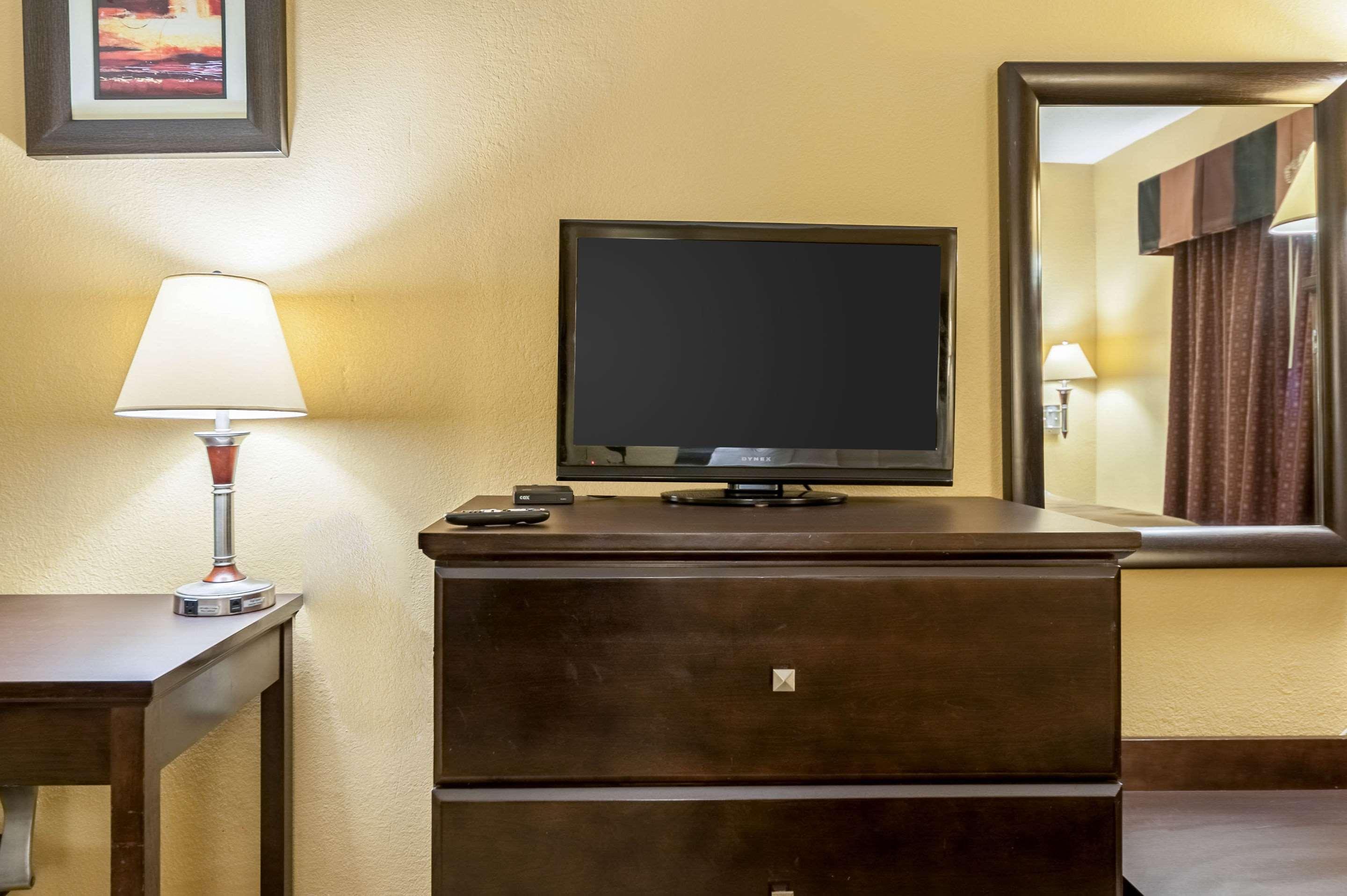 Quality & Hotel