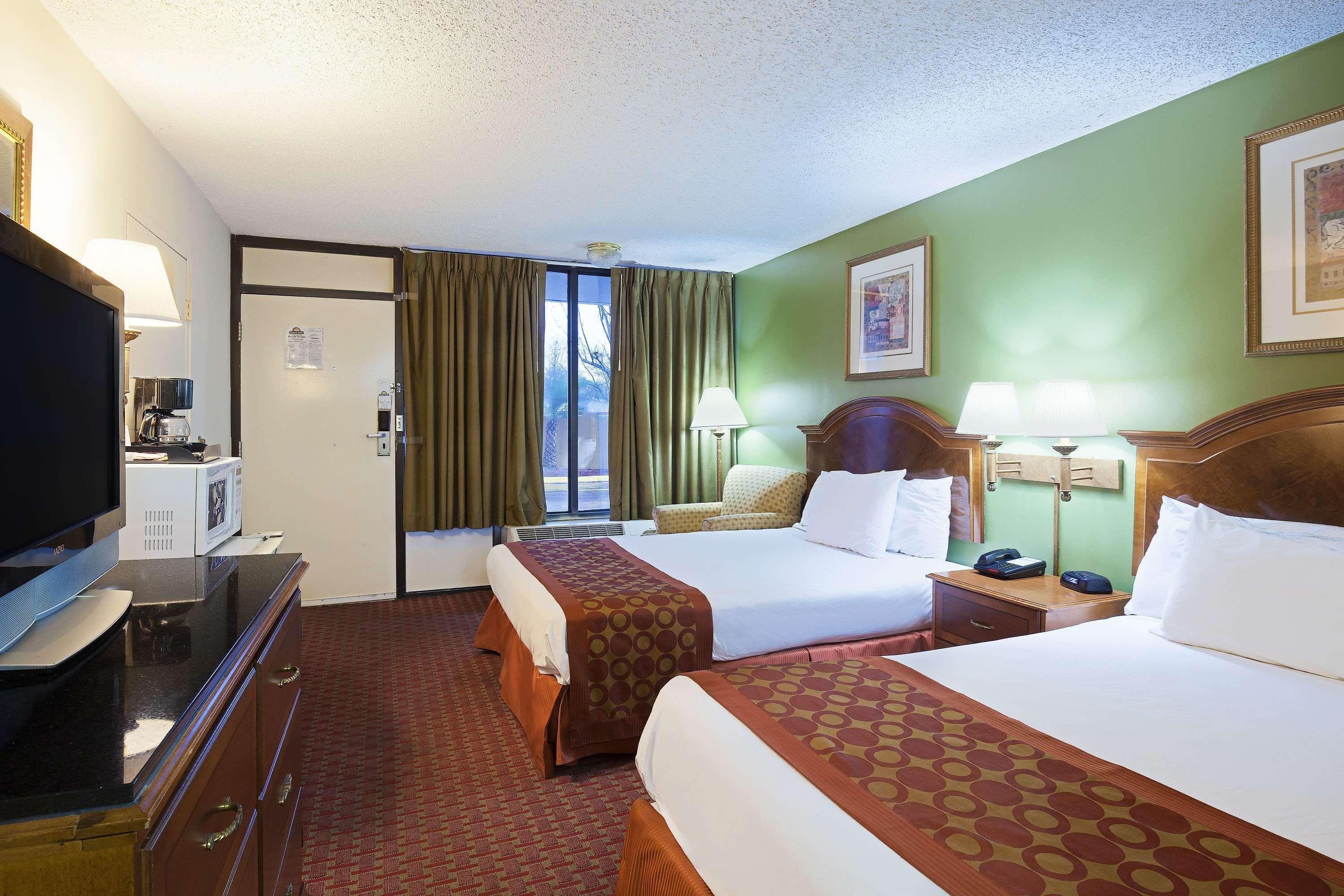Days Lafayette/university Hotel 2*
