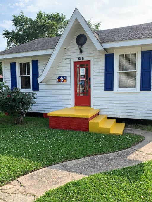 Hostel Cajun - Cedar Crest Festival