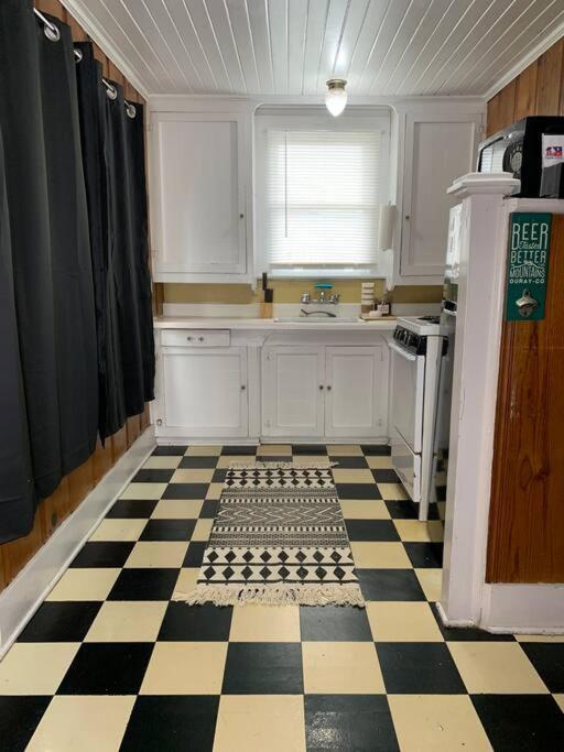 Apartment Cajun Stays - Studio Garfield - Pet Friendly