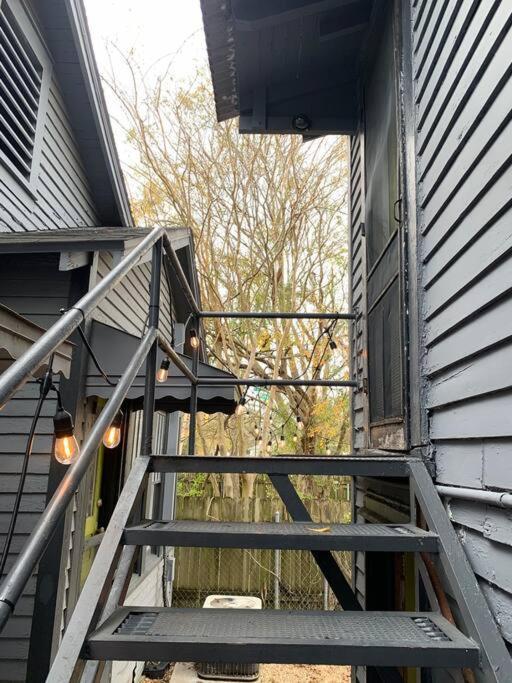 Cajun Stays - Studio Garfield - Pet Friendly *