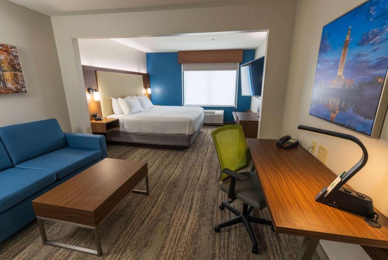 Wingate By Wyndham Airport