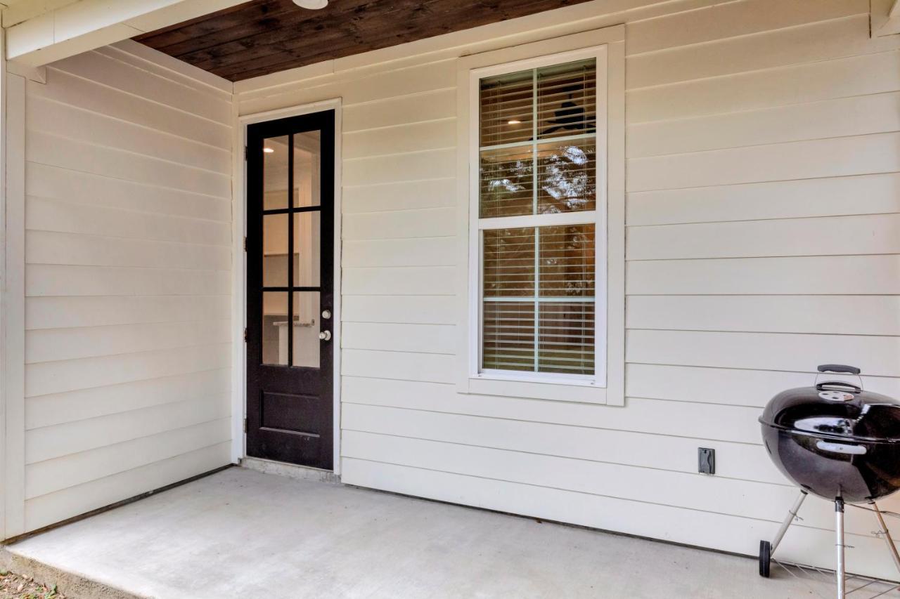 Charming Built In 2019 * Lafayette