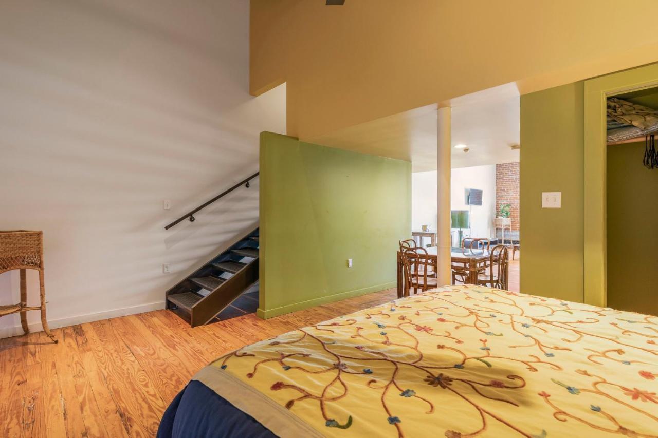 Apartment Cajun Stays - Buchanan Lofts - #8 - Downtown Lafayette