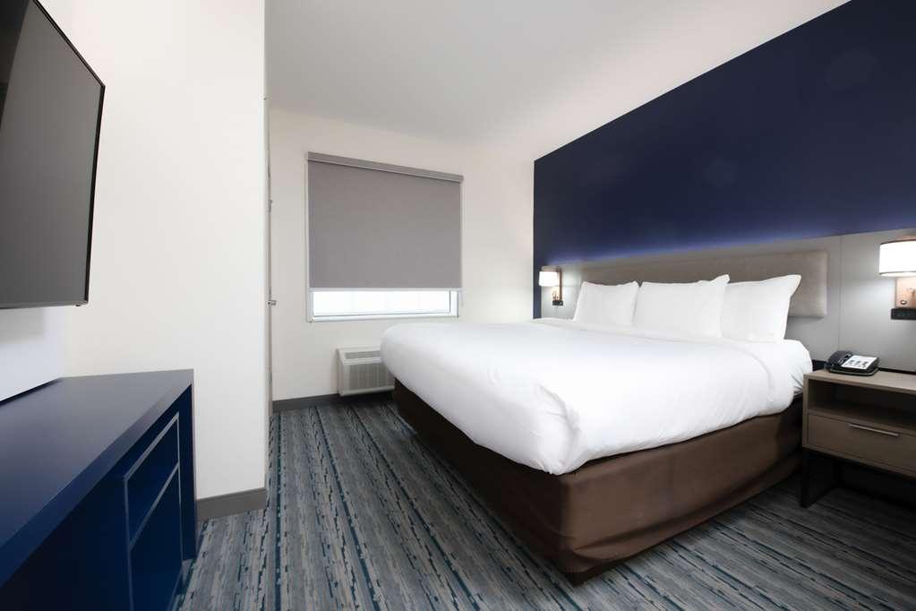 Hotel Comfort Oil Center