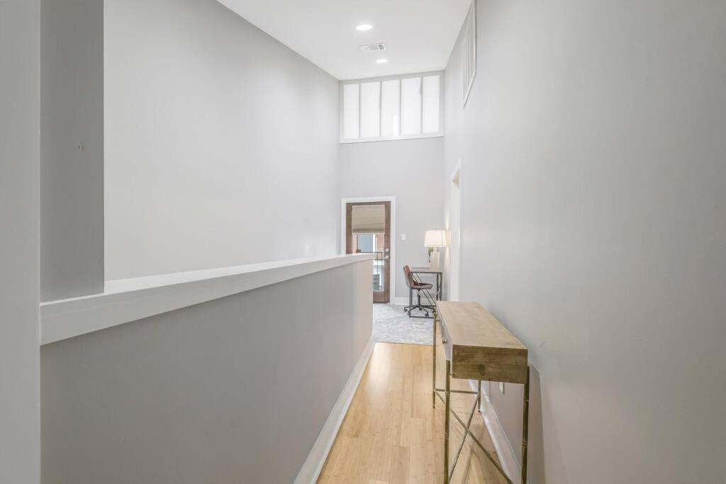 Cozy 2 Bed Townhome Near The Hospital Lafayette
