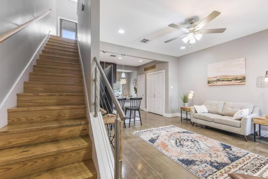 Holiday home Cozy 2 Bed Townhome Near The Hospital Lafayette