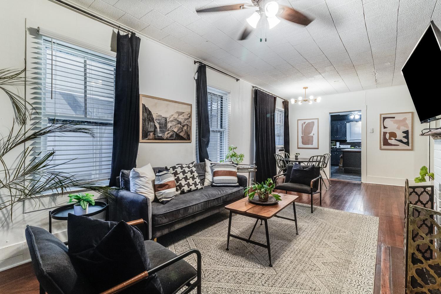 Spacious Private & Shared Comfort Lafayette