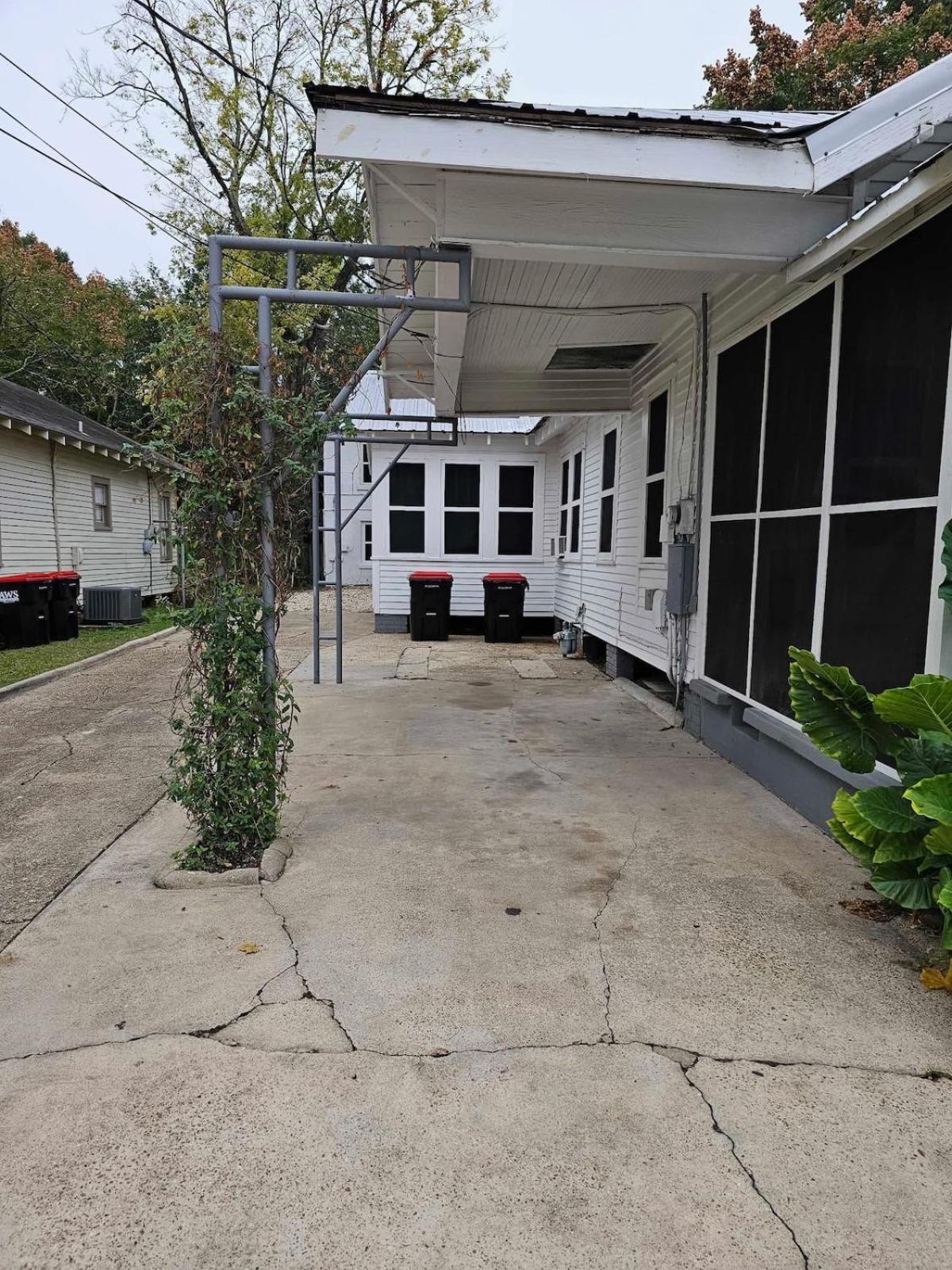 Spacious 4br Retreat In The Heart Of Holiday home Lafayette
