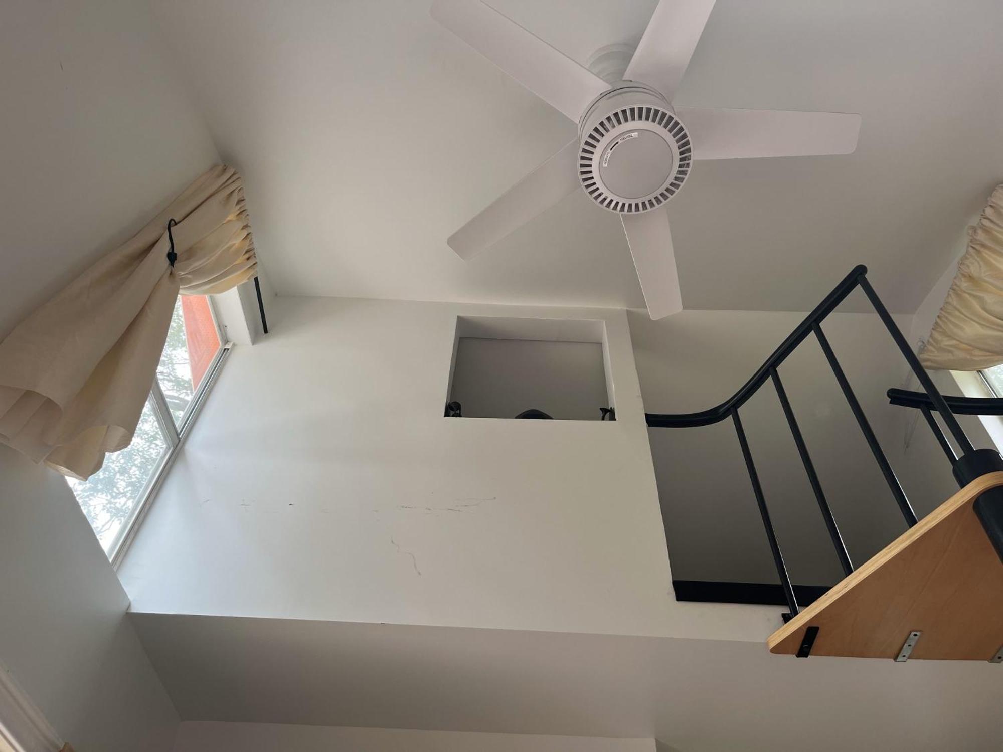 Apartment Tiny House *