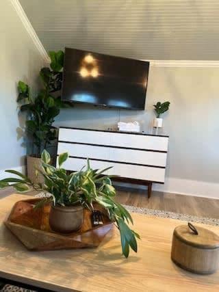 Holiday home Charming Townhouse In *
