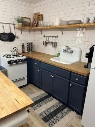 Charming Townhouse In Holiday home Lafayette