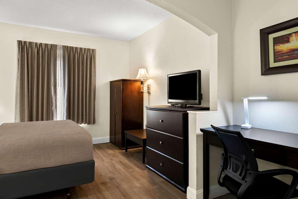 Quality & Hotel 2*