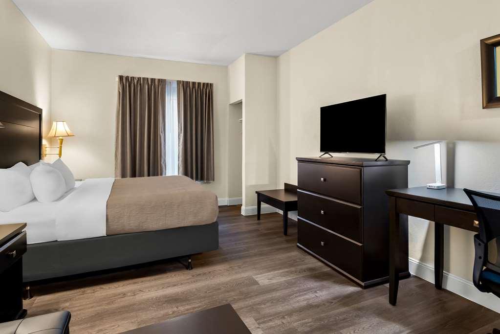 Quality & Hotel Lafayette