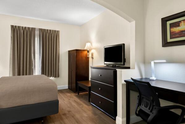 Quality & Hotel