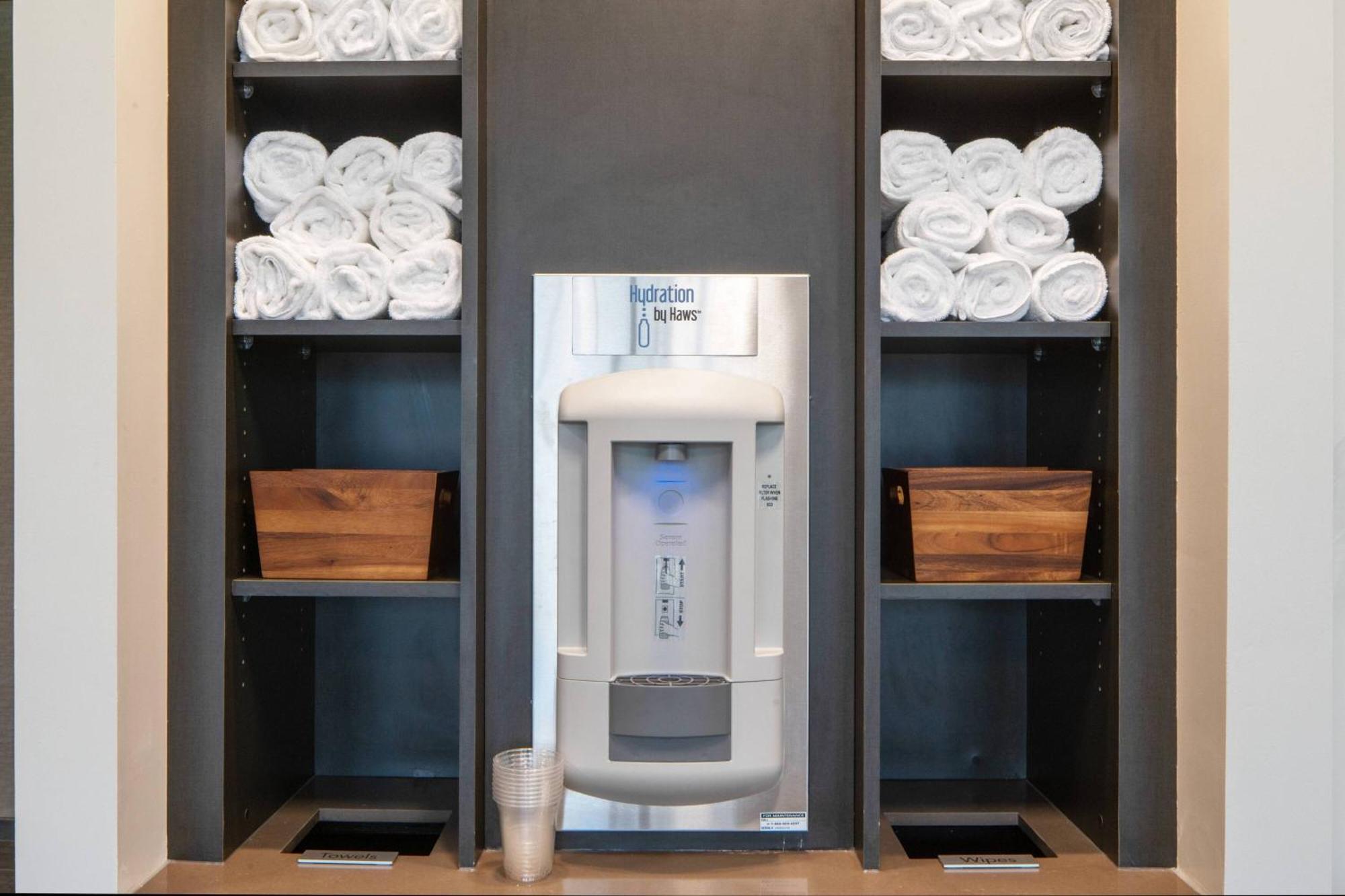Courtyard By Marriott South