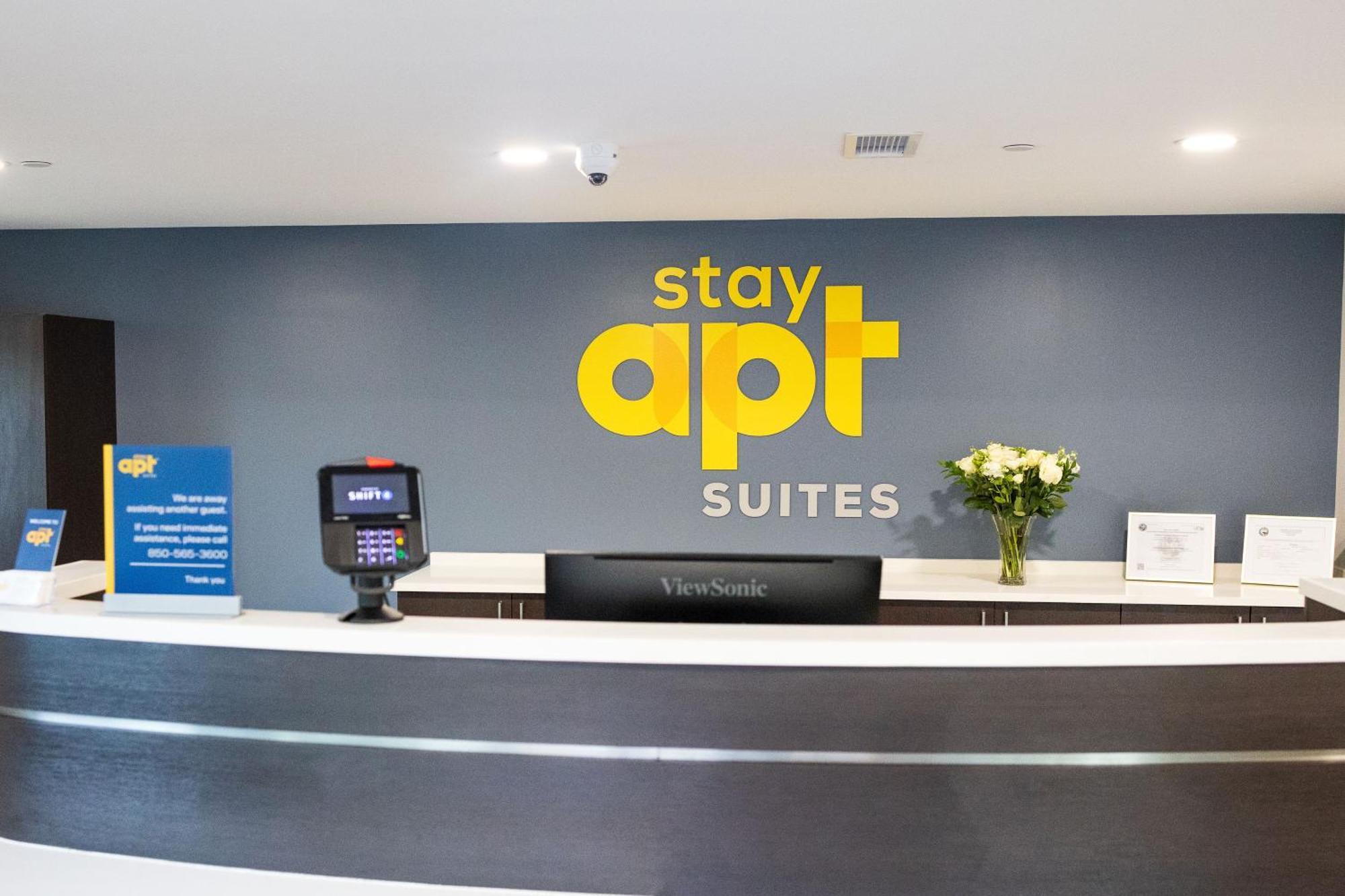 Hotel Stayapt South