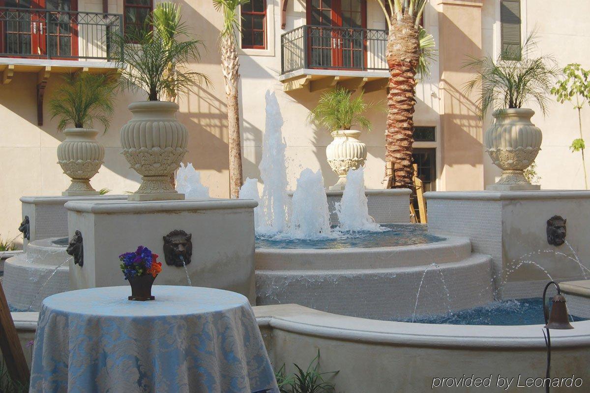 Carriage House Hotel Lafayette