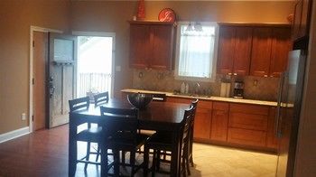 Choo Choo Lofts, 3 Bedroom 2 Bath, Full Kitchen - Lafayette, La Hotel 3*
