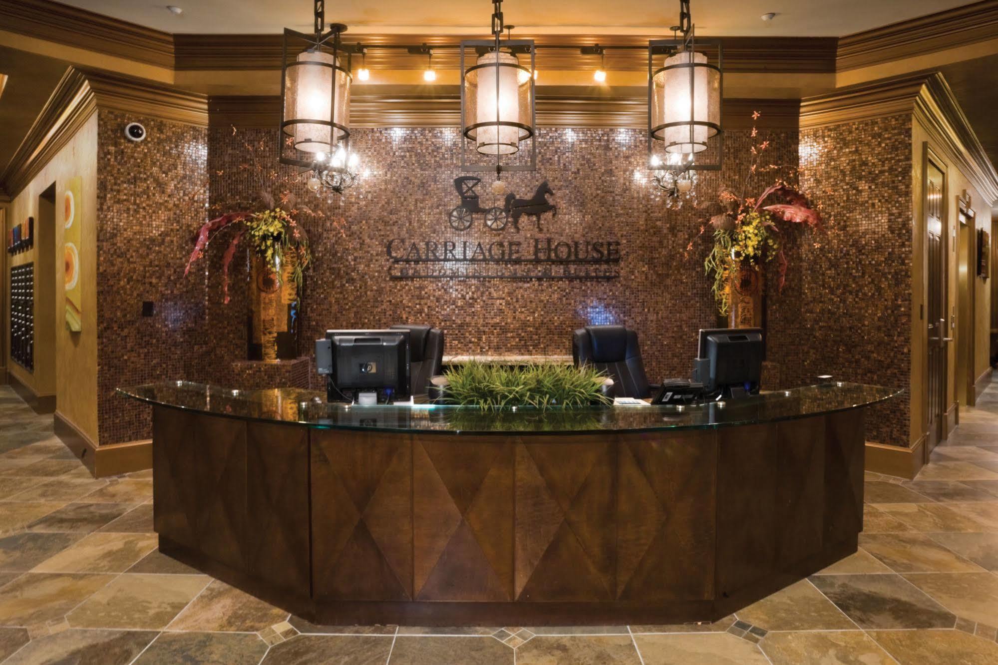 Hotel Carriage House Lafayette