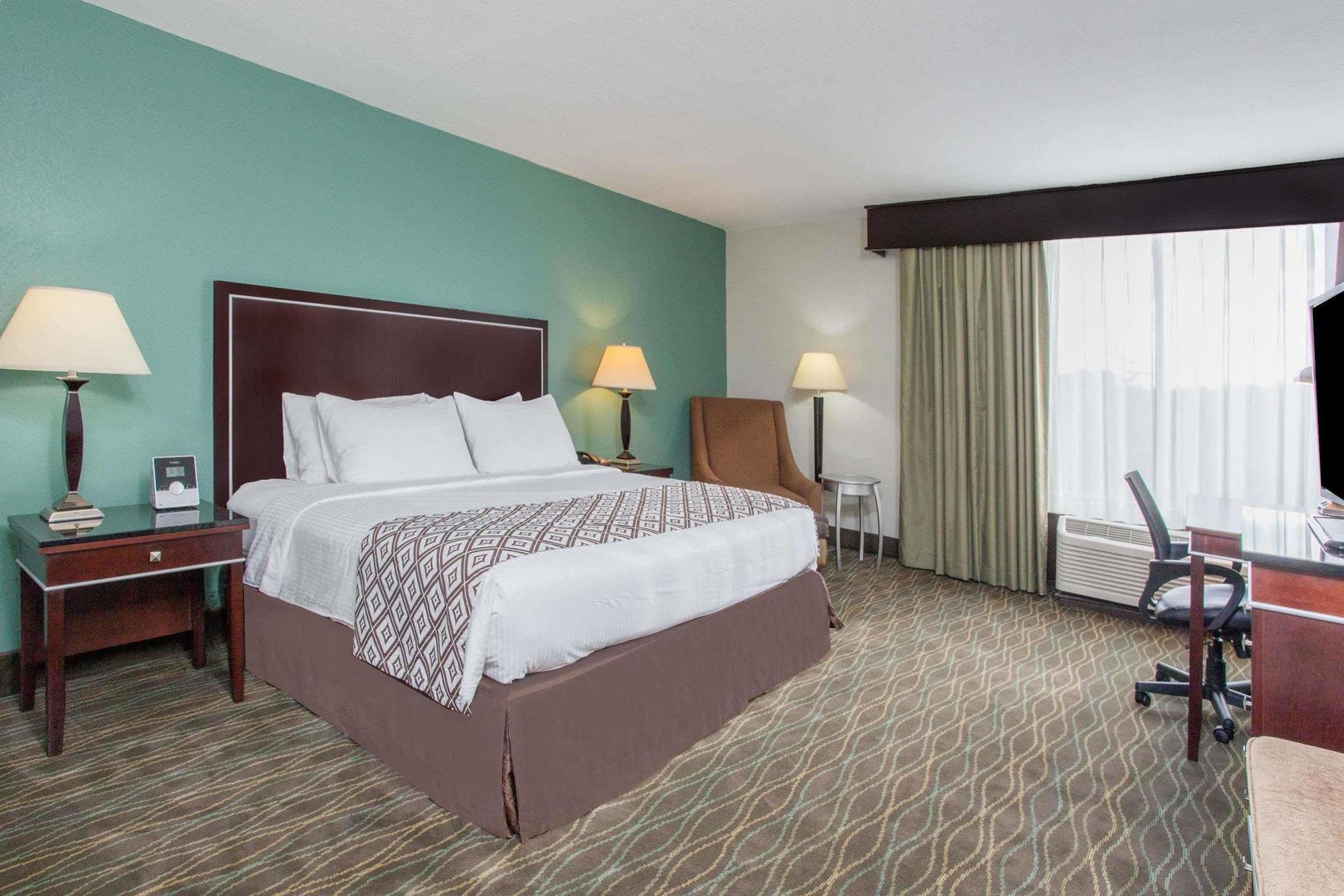 Wyndham Garden Hotel Lafayette