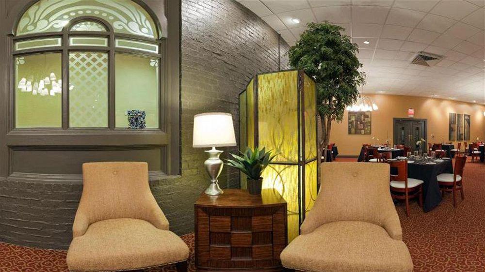 Wyndham Garden 4*