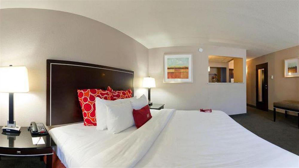 Wyndham Garden Hotel Lafayette