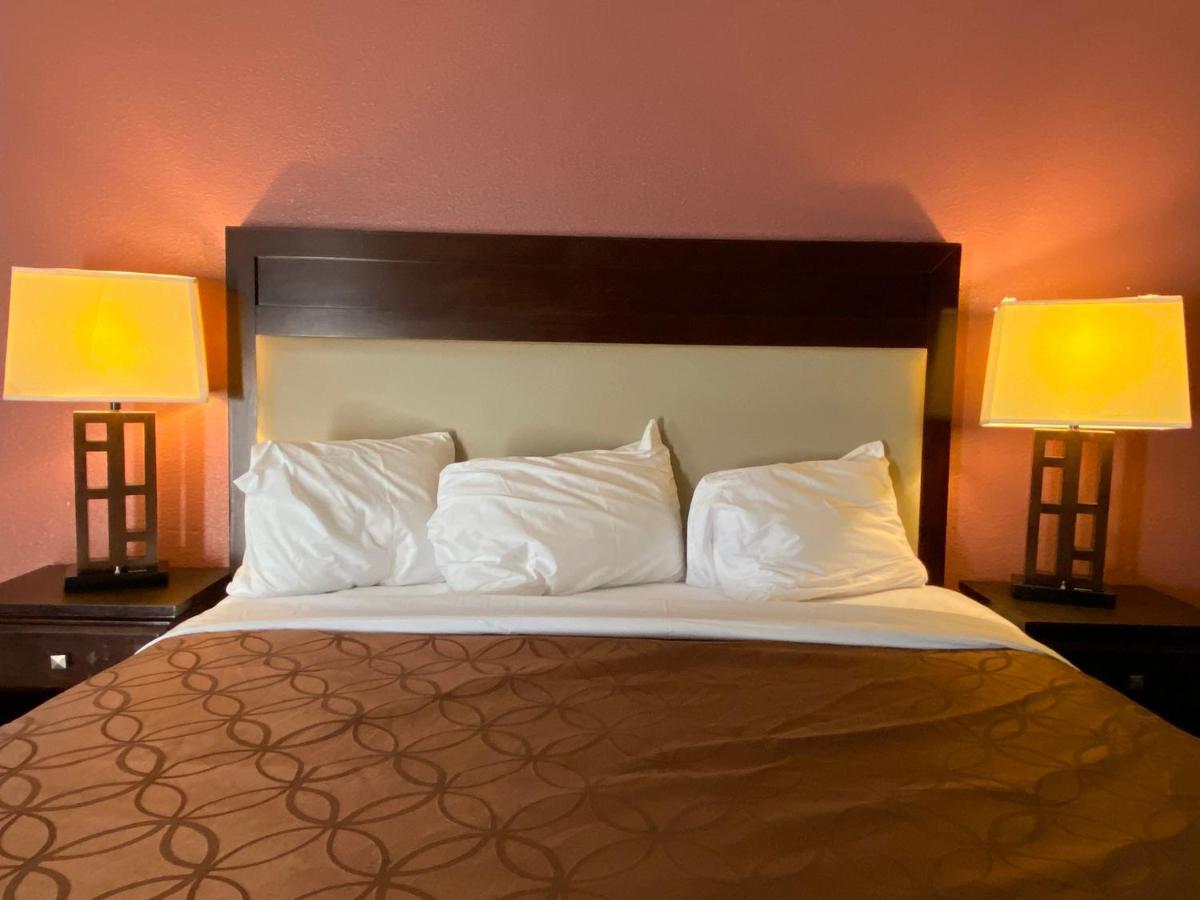 Express Hotel