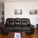 Cajun Stays - Cajun Hostel II - The White Room