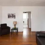 Cajun Stays - Cajun Hostel II - The White Room