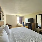 Days Inn By Wyndham Lafayette Scott
