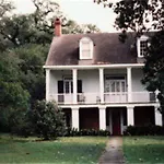 Bois Des Chenes Bed & Breakfast Inn