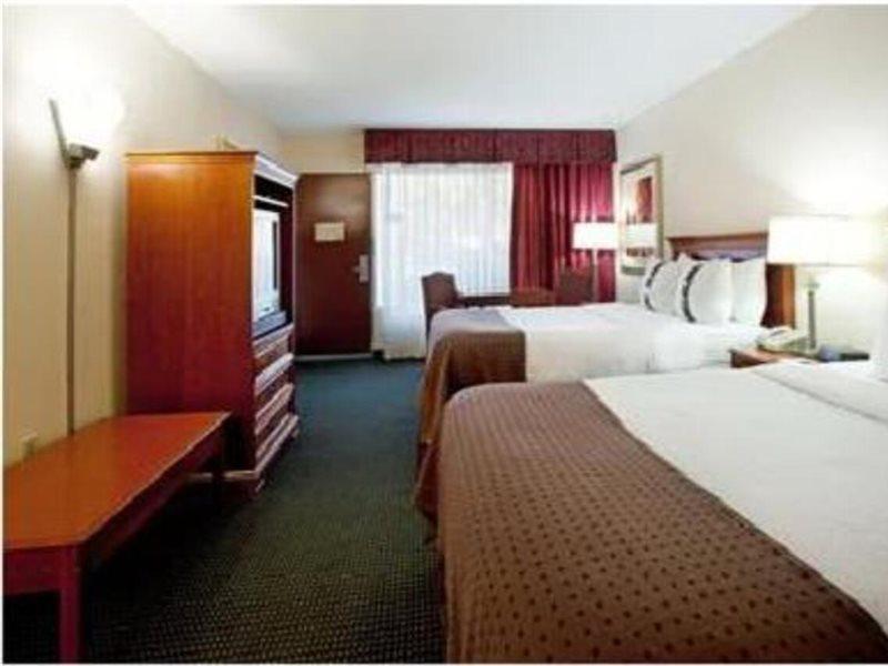 Hotel Ramada Conference Center Lafayette