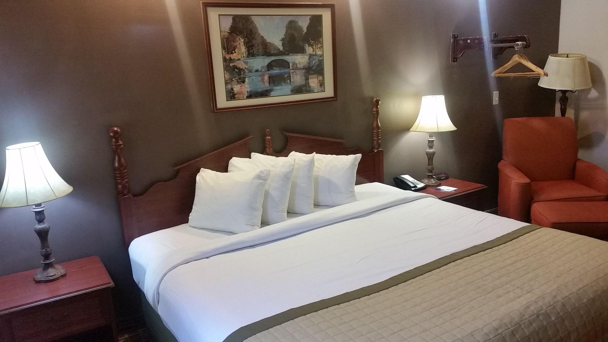Baymont By Wyndham Airport Hotel Lafayette