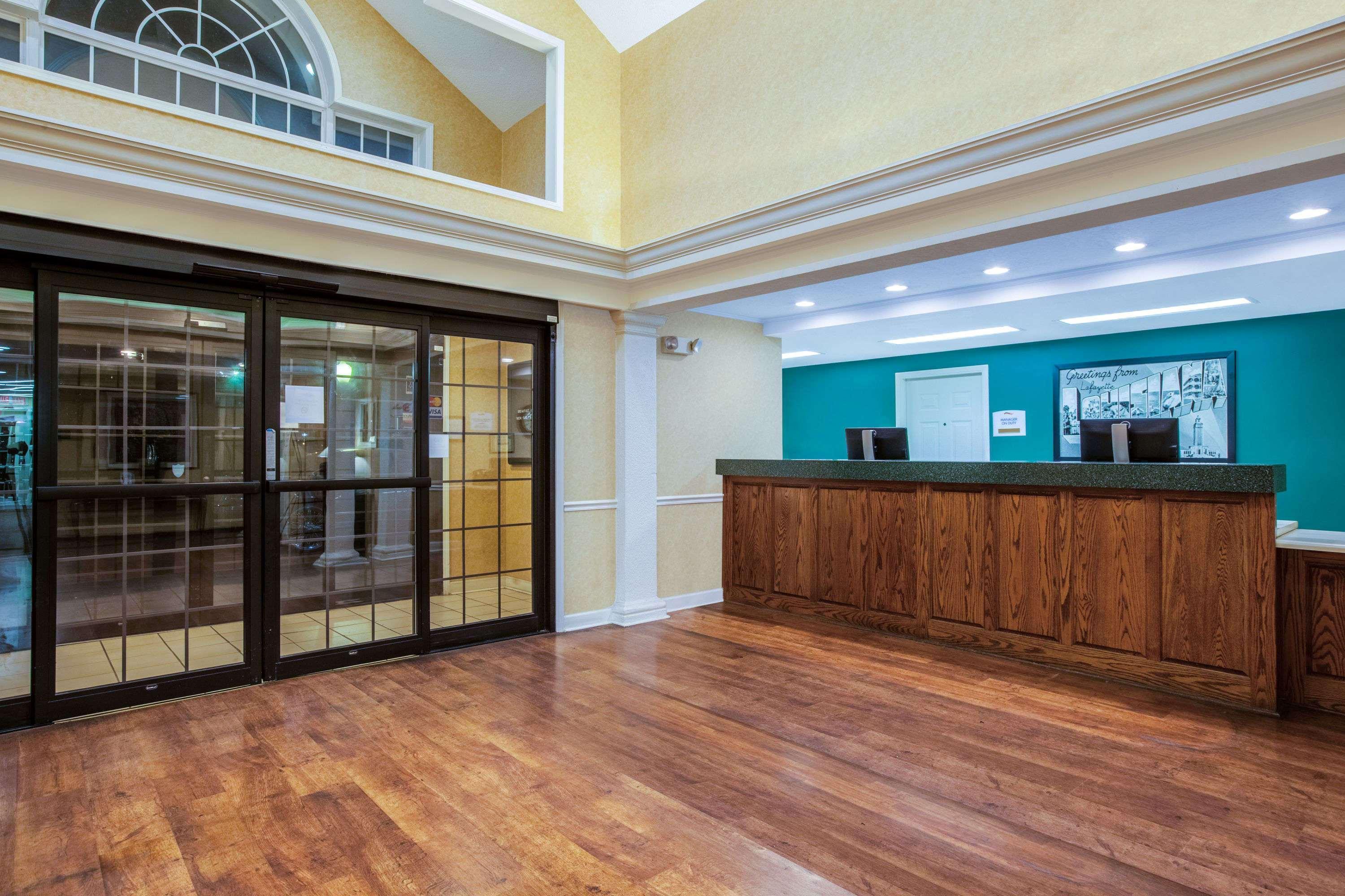 Baymont By Wyndham Airport Hotel