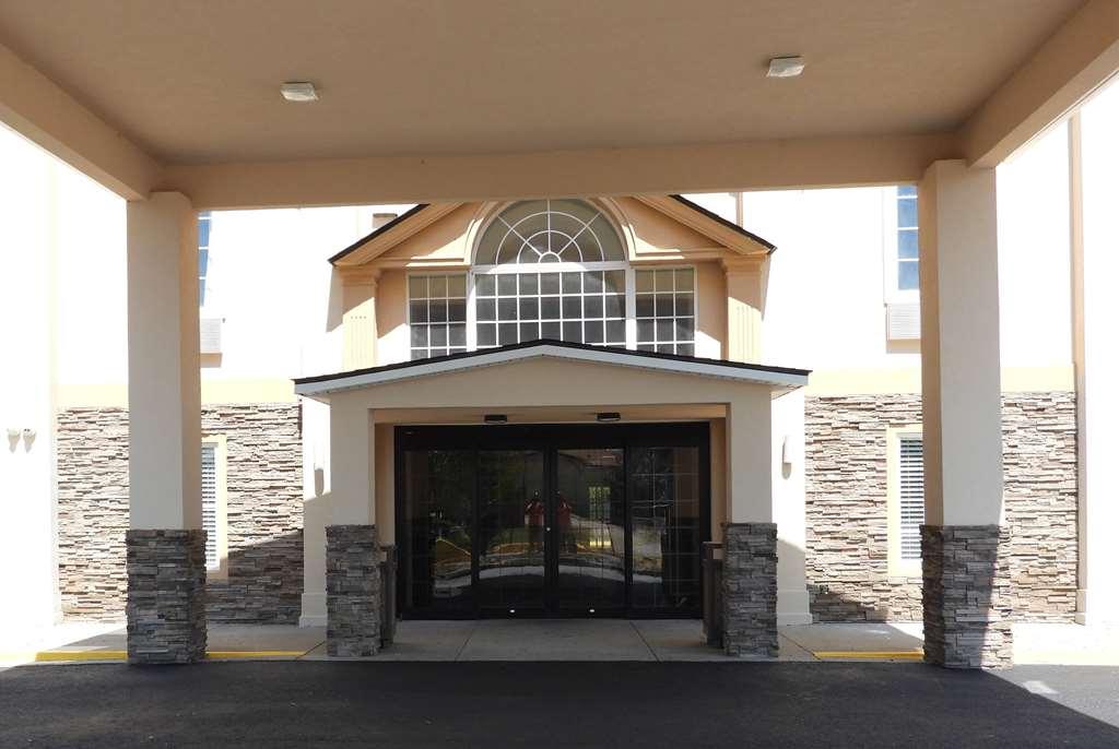 Hotel Baymont By Wyndham Airport Lafayette