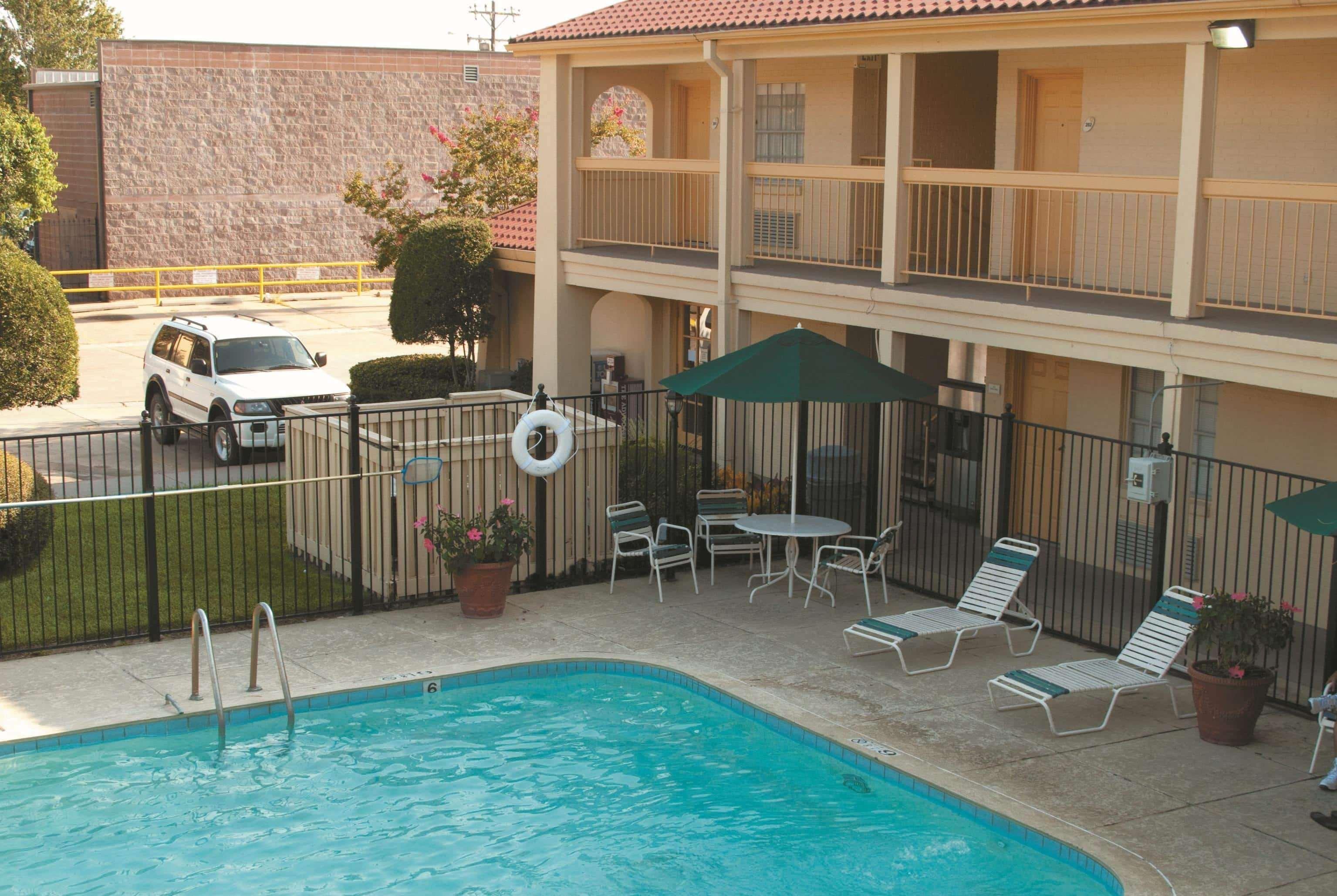 Econo Lodge