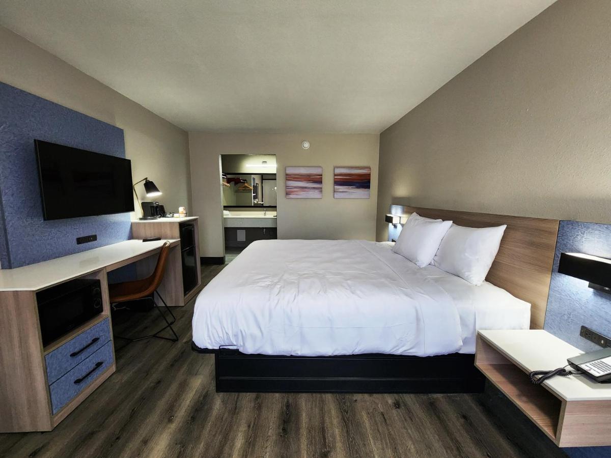 Smart Hotel Lafayette