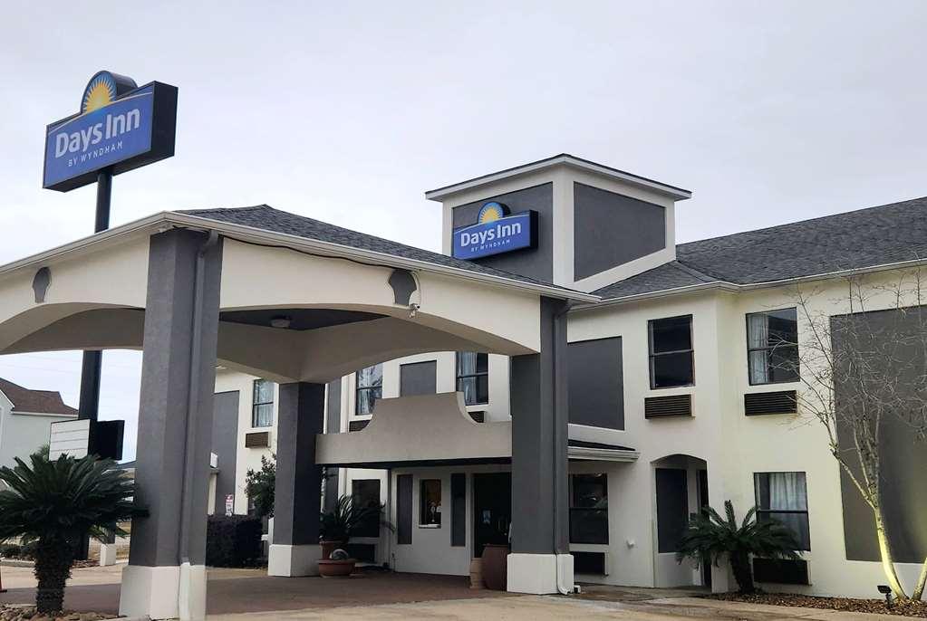 Days By Wyndham Scott Inn Lafayette