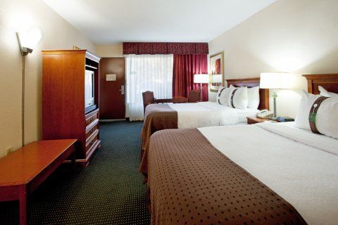 Hotel Ramada Conference Center