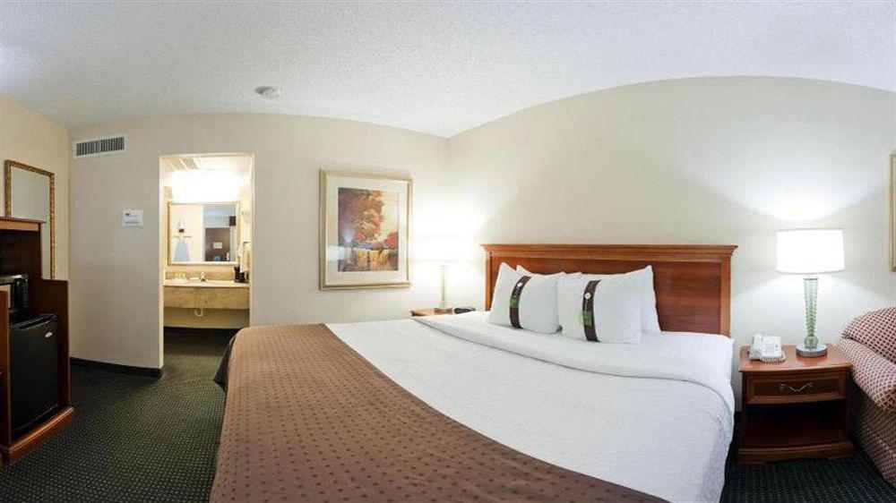 Ramada Conference Center Hotel